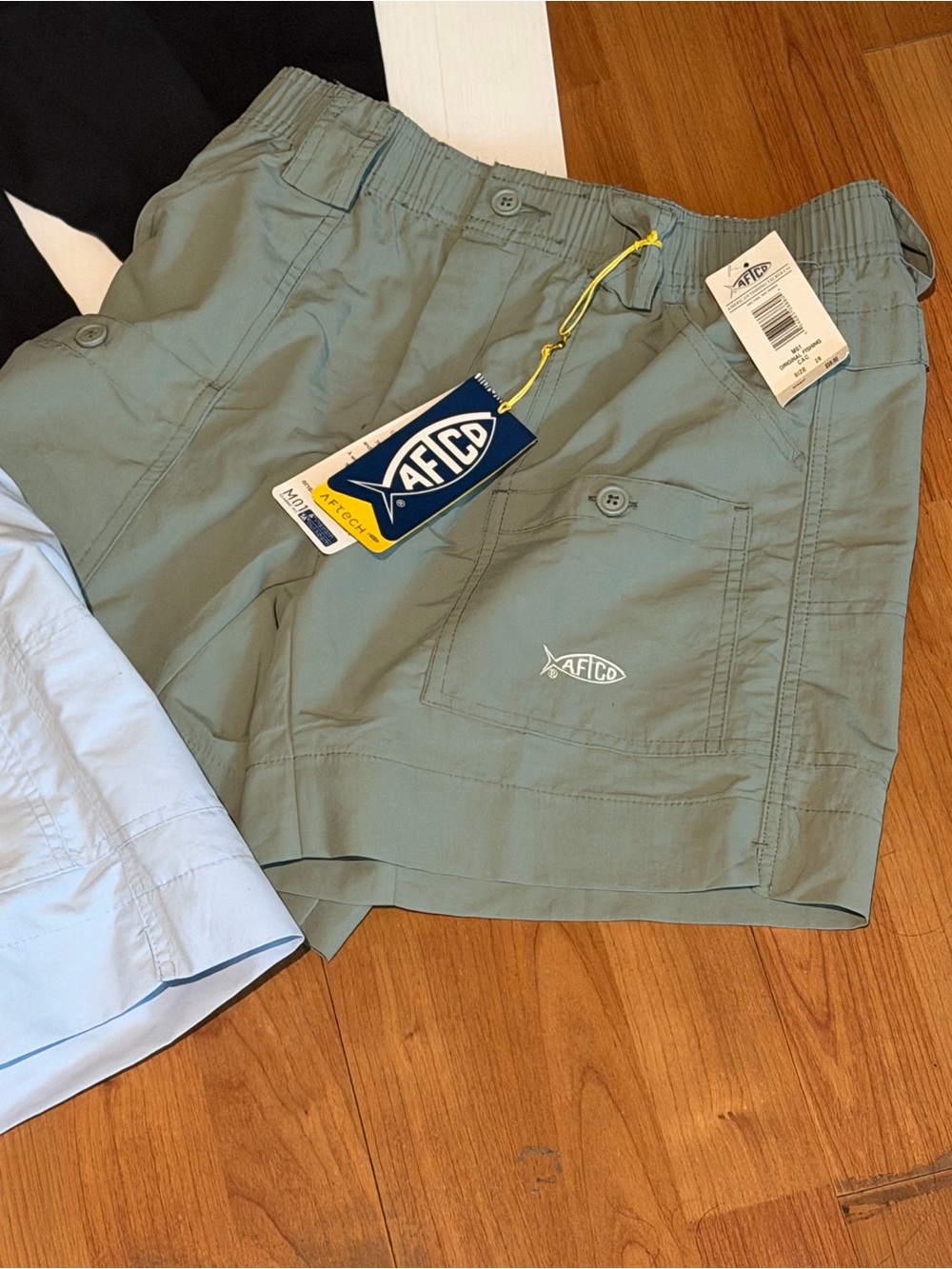 AFTCO Women's Light Blue and Olive Cargo Shorts - Twin Pack - Picture 5 of 6